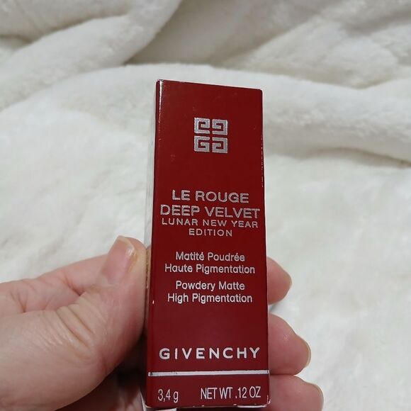 Givenchy Le Rouge Deep Velvet Lipstick - Picture 6 of 7
